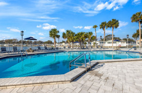 Lakeland Harbor