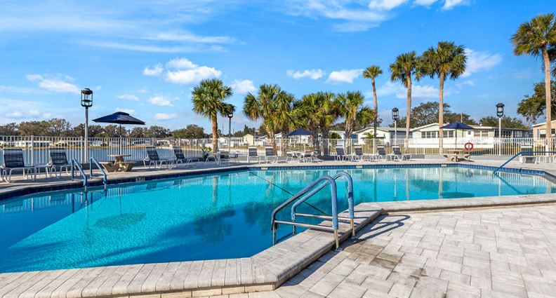 Lakeland Harbor Mobile Homes