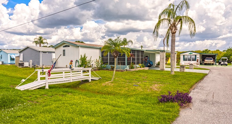 Tropical Palms — Mobile Homes In Punta Gorda, FL