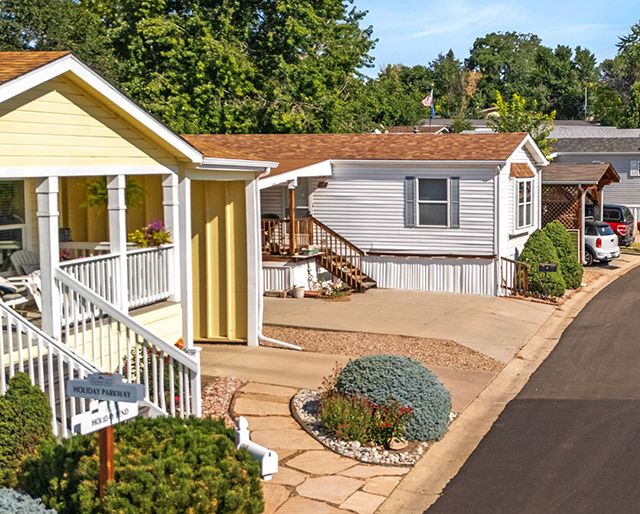 Holiday Hills Village