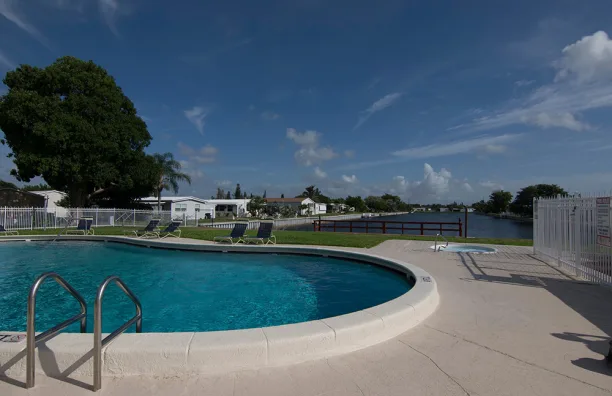 Palm Beach Colony main photo