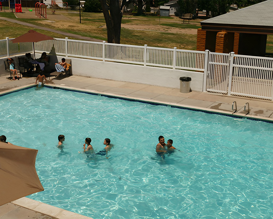 Woodland Hills main photo